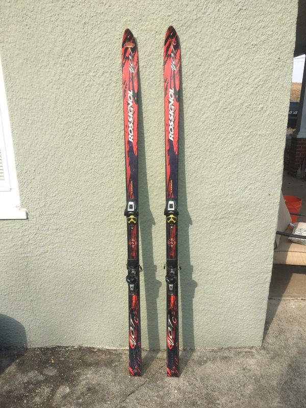 Rossignol Skis w/ Salomon Bindings