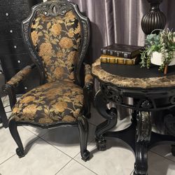 Michael Amini AICO “Oppulente” Collection Arm Chair!