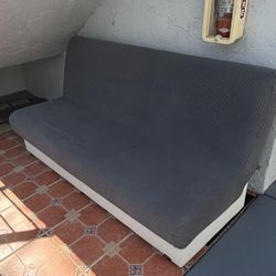 Free Futon Sofa Bed 