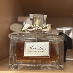 Miss Dior Perfume