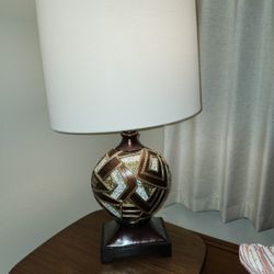 GORGEOUS LAMP