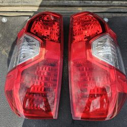 Toyota Tundra OEM Tail Lghts- Pair - Fits 2014 to 2021