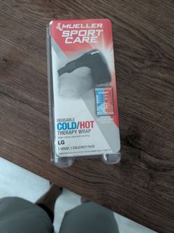 Mueller hot/cold therapy wrap