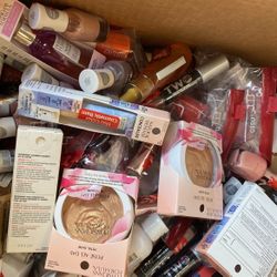 Make Up 