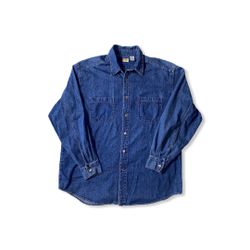 VINTAGE Levi’s Red Tab Denim Button Up Shirt With Metal Buttons Size Large