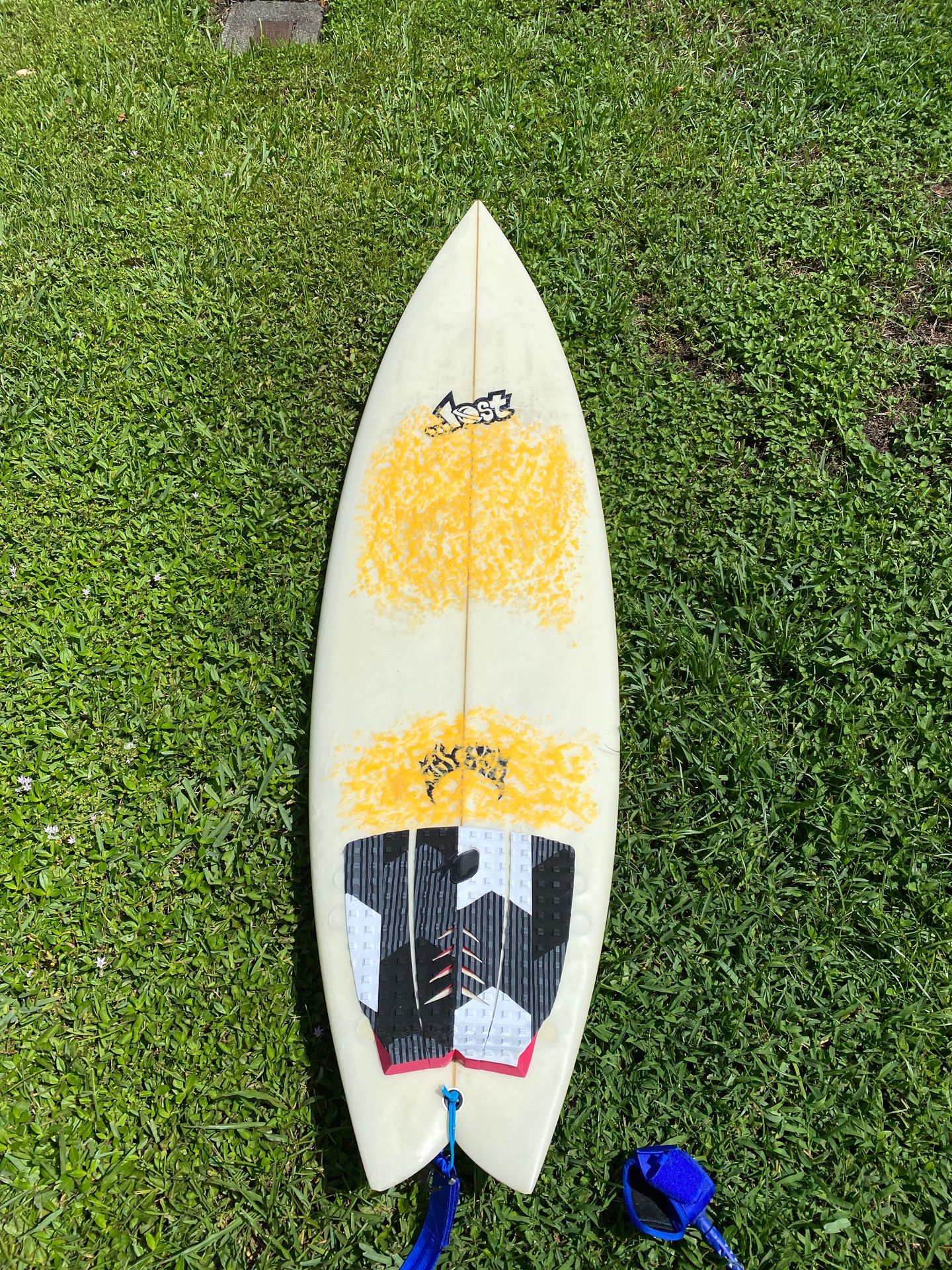 Lost 6 foot surfboard. Like new