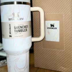 40 oz Marble color Stanley Tumbler