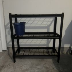 Shelf Units in Black 