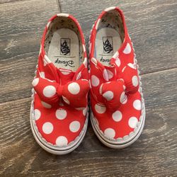 Minnie Mouse Vans 