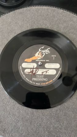 Test press