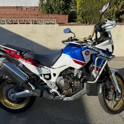 2018 Honda Africa Twin Adventure Sports DCT