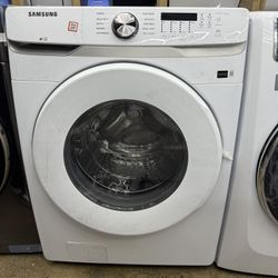 Brand new Samsung 4.5 cu. ft. High-Efficiency Front Load Washer in White with Self-Clean+