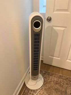 Awesome Dreo  Cooling Fan Used once