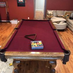 8ft Pool Table With All Hardware 