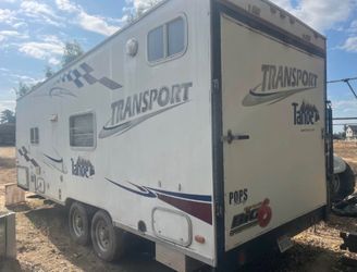 Toy hauler