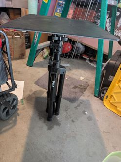 Pyle Adjustable Projector Stand
