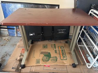 Small desk