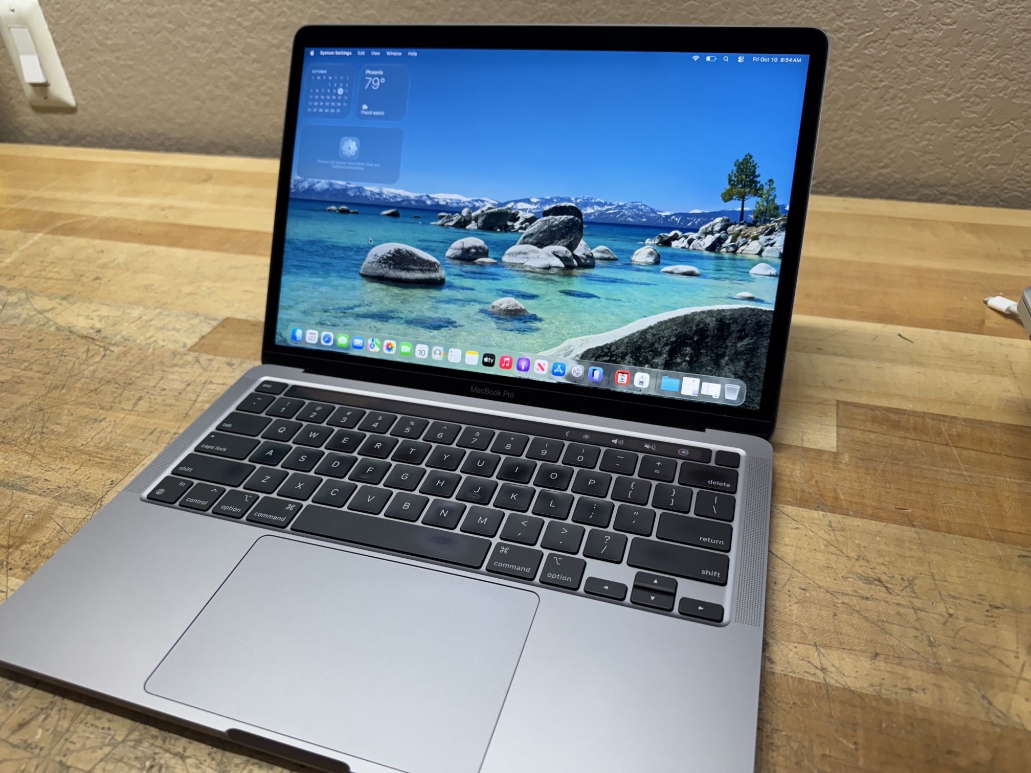 2020 13” MacBook Pro - M1 - 16GB - 500GB - Low Cycles