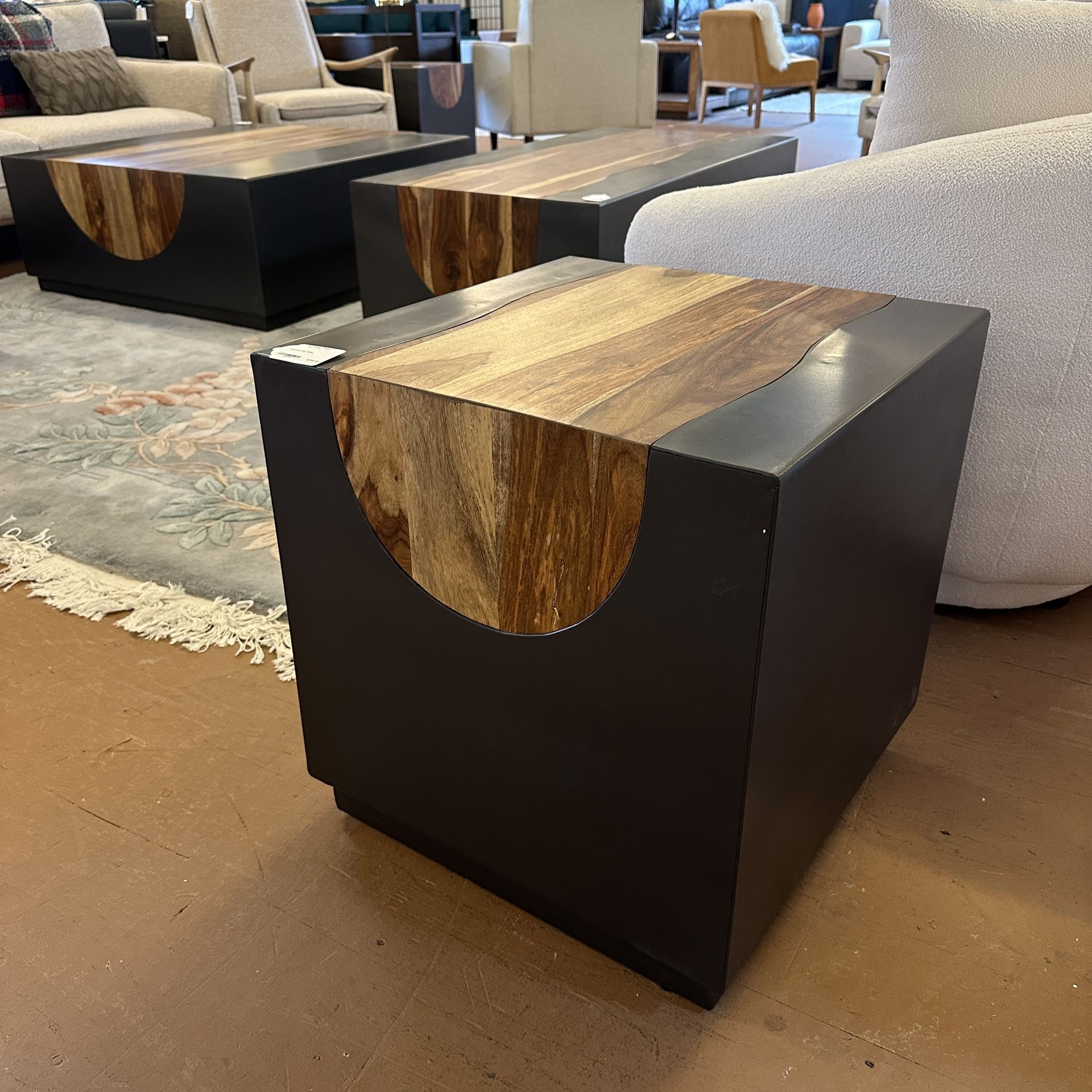 Refferty End Table