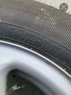 265/75R16 TIRE