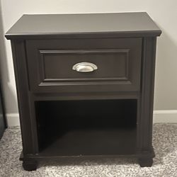 Night Stand In Good Condition 