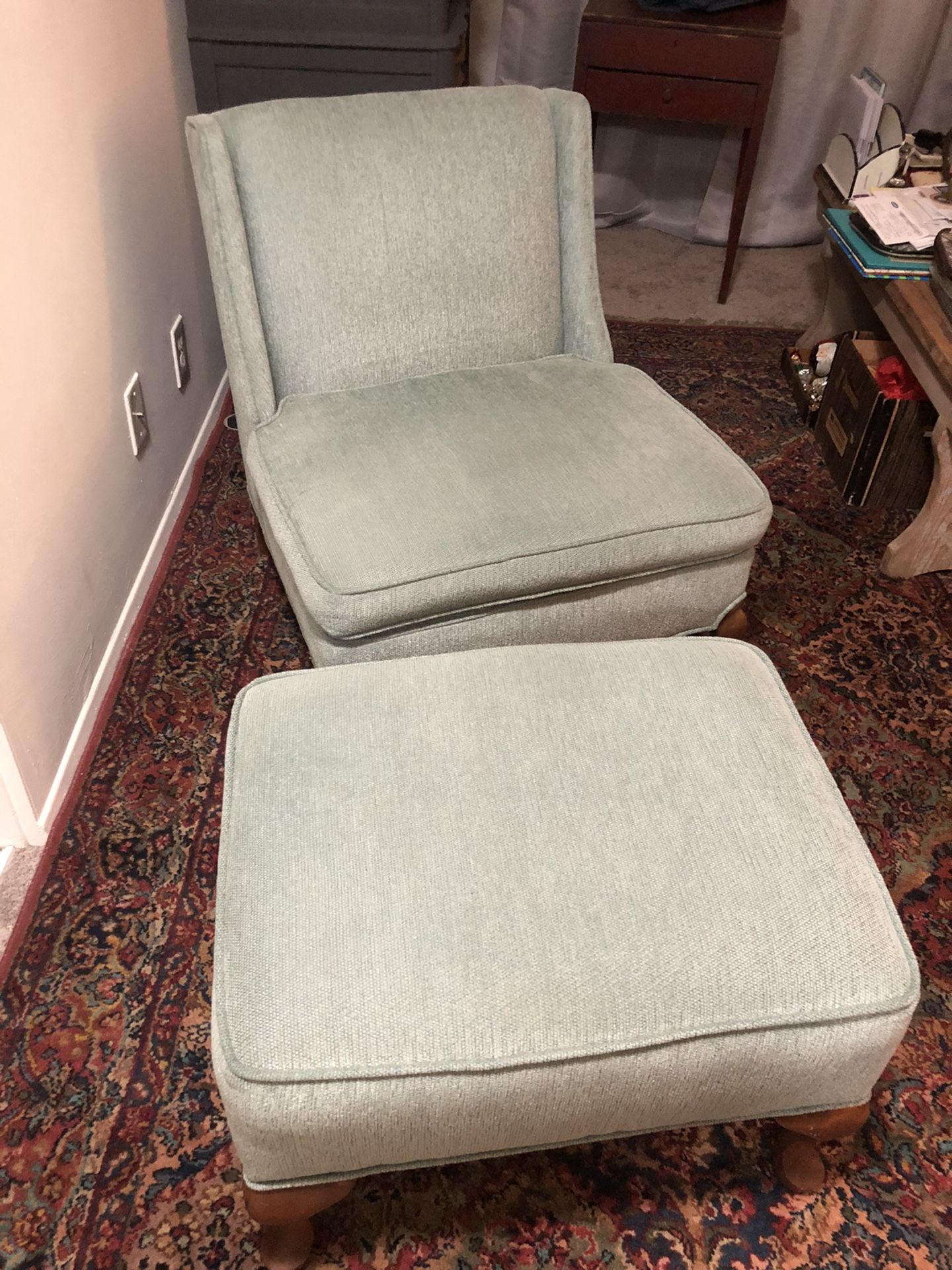 Chair & Ottoman