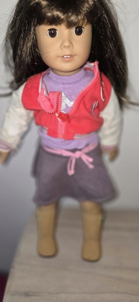 American Girl Doll Like New All Authentic 