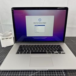 MacBook PRO 512 GB (15 inch screen)