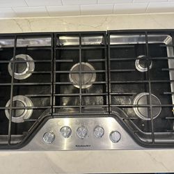 Kitchen Aid 36” Gas Cooktop With Optional Black Mat