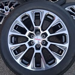 2025 NEW OEM ORIGINAL TAKEOFFS GMC YUKON DENALI 22 INCH TIRES BRIDGESTONE NEW 100 % DOT 1525 $ 2350 