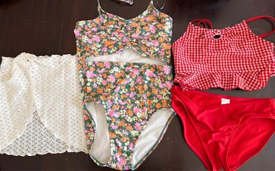 Girls swim suit