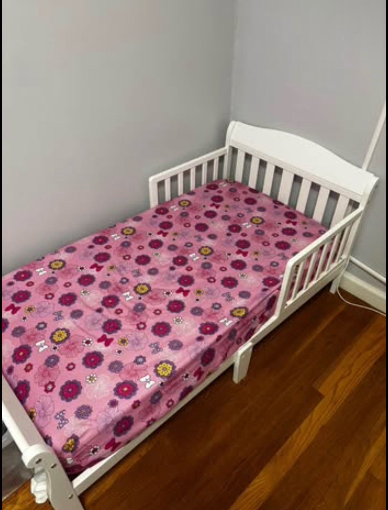Delta Toddler Bed w/ Premium Mattress – Solid Wood