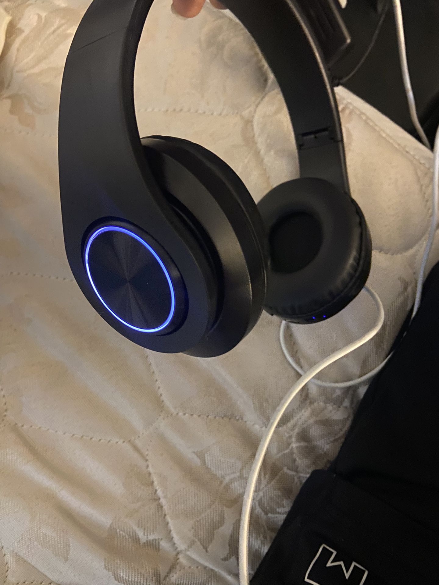 Wireless Headphones 
