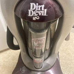 Dirt Devil Vacuum- Works Great!