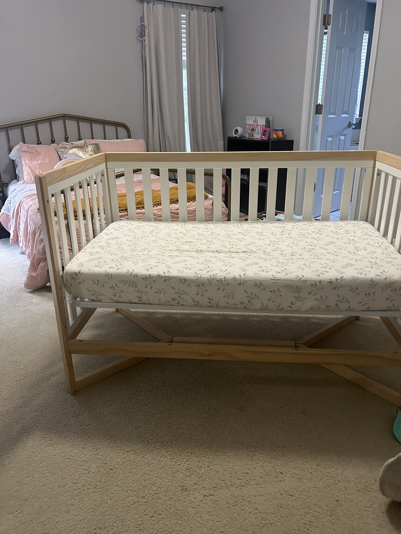Delta Children Tribeca 4-in-1 Crib