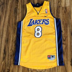 Vintage Nike Team LA Los Angeles Lakers Kobe Bryant #8 Jersey Youth Size M 