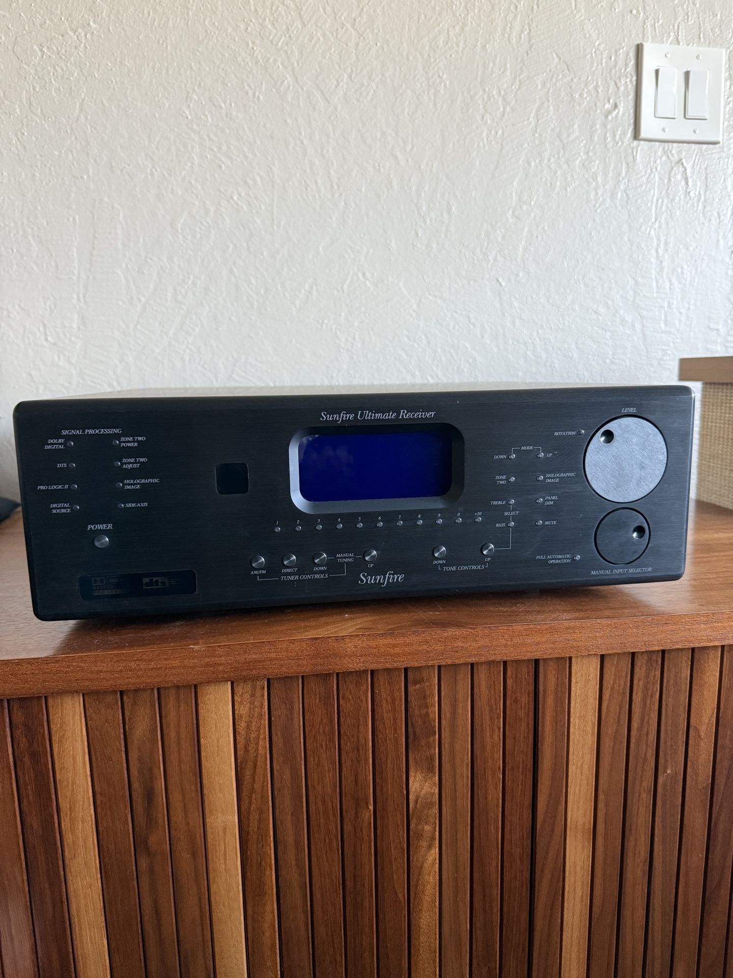 Sunfire Ultimate Receiver Bob Carver AVR Home theater