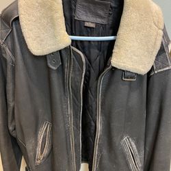 Vintage men’s Dockers Bomber Leather Jacket