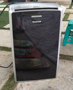 Working AC Unit