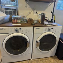 Maytag Washer And Dryer Set 