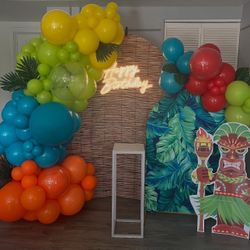 Luau Birthday🗿🌴