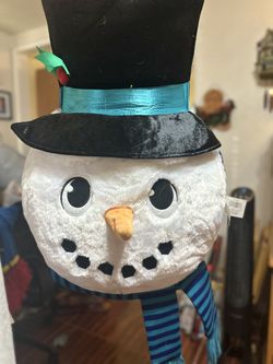 Christmas Singing Greeting  Snowman , Lights Up And Eye Brows Move