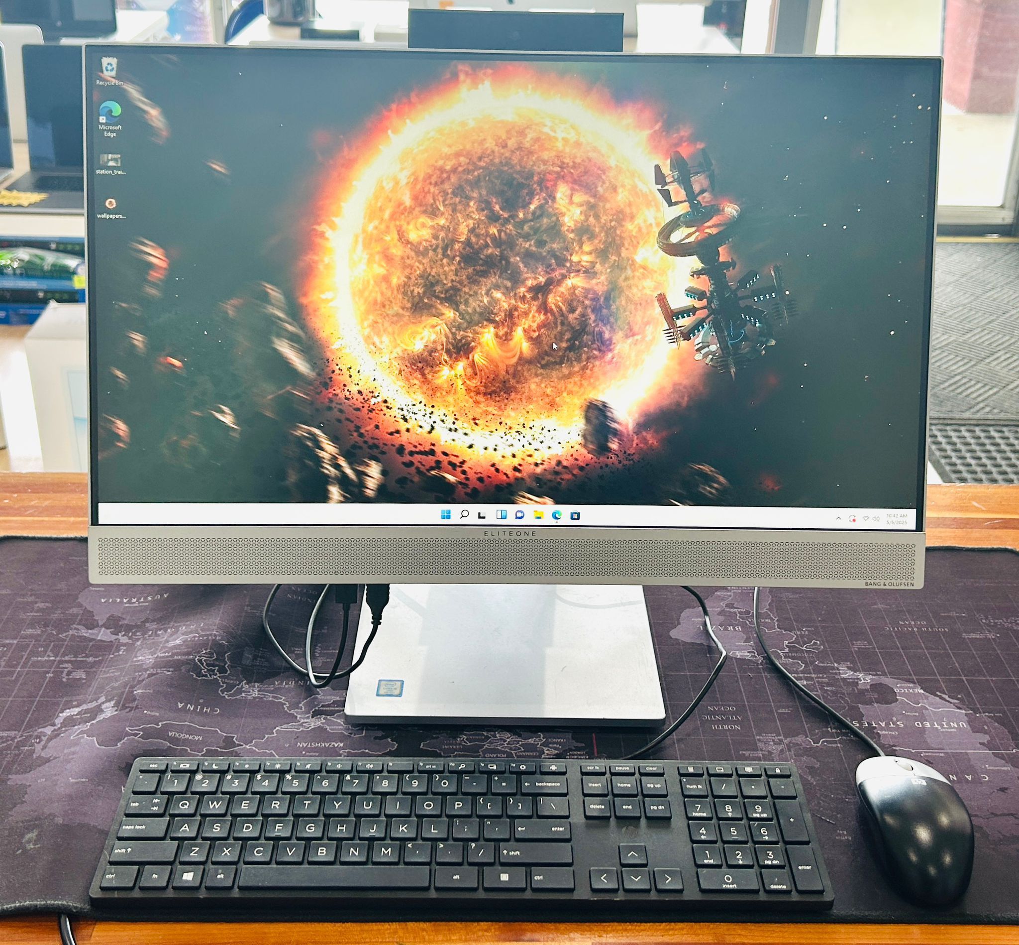 HP EliteOne 800 G3 23.8” TouchScreen All IN ONE Core I5-7500 16GB 256GB