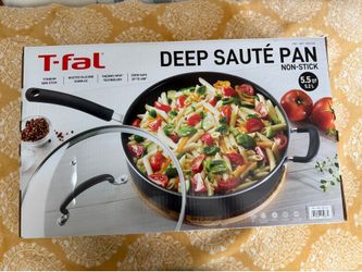 T-Fal 5.5 Deep Sauté Pan BRAND NEW