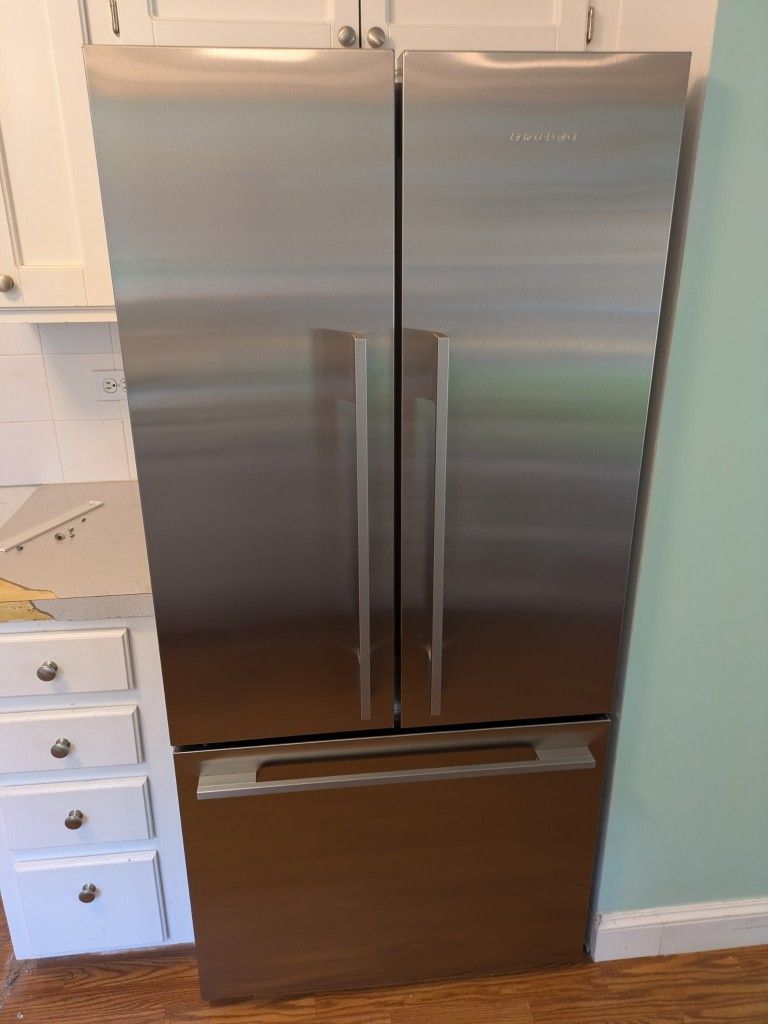 Fisher & Paykel Counter Depth French Door Refrigerator

