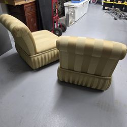 Make Offer upholstered slipper chair