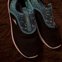 Water Shoes 