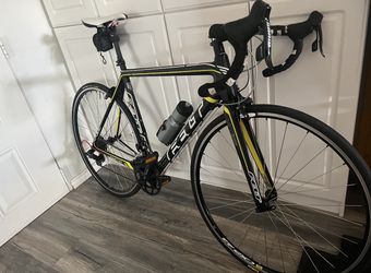 F6 Carbon Race Bike