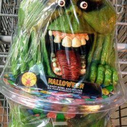 Sealed unopened ghostbusters slimer Halloween candy bowl in Kent 