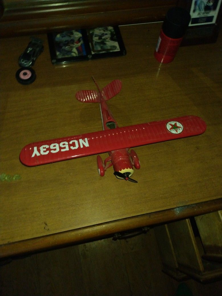 Old Vintage Plane Collectable